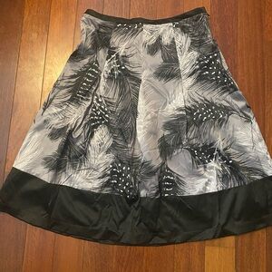 Elegant Women’s Skirt